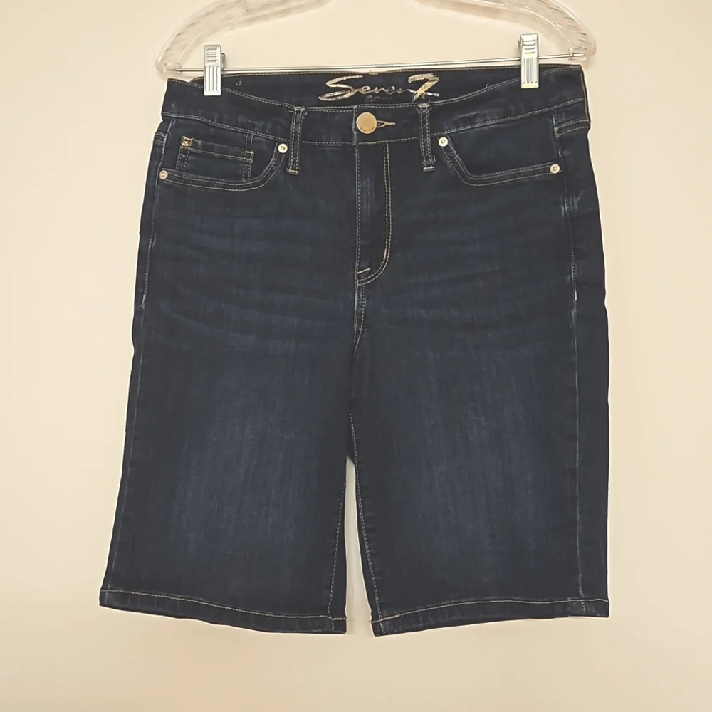 Seven7 sunset bermuda denim shorts dark Deming size 10 EUC